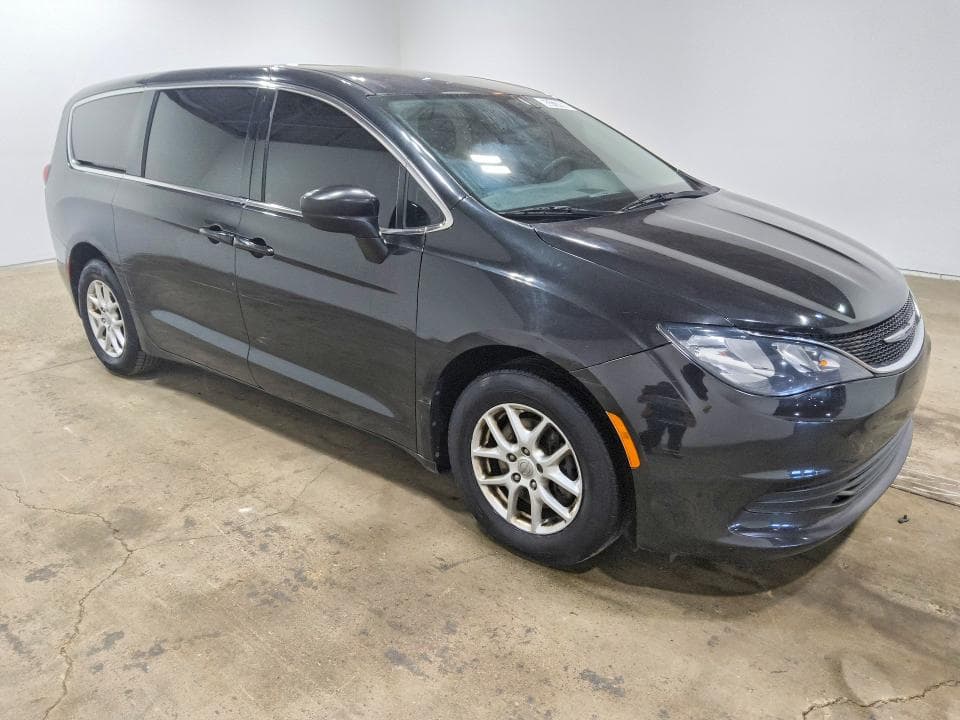 2017 CHRYSLER PACIFICA TOURING 4