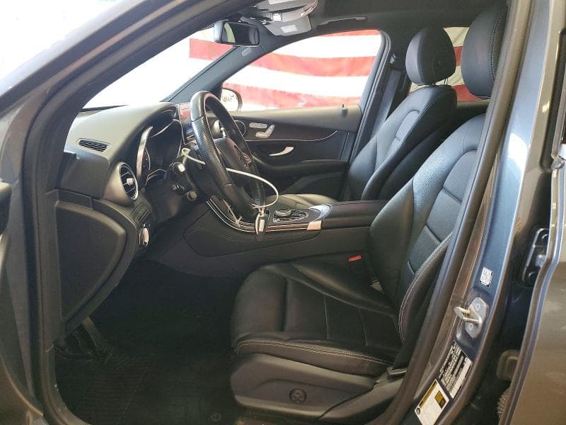 2018 MERCEDES-BENZ GLC 300 4MATIC 7