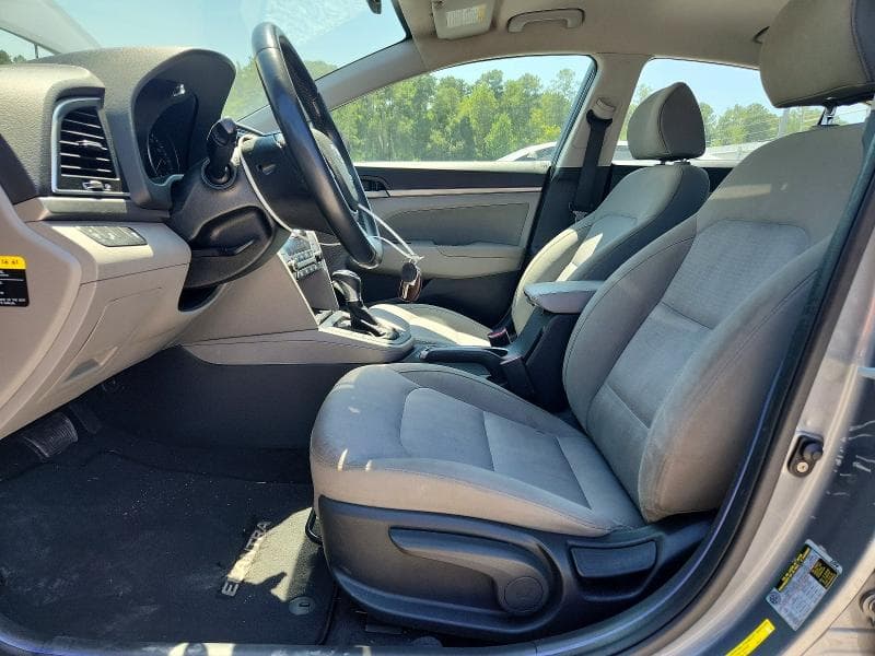 2017 HYUNDAI ELANTRA SE 7