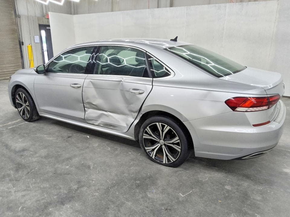 2021 VOLKSWAGEN PASSAT SE 2