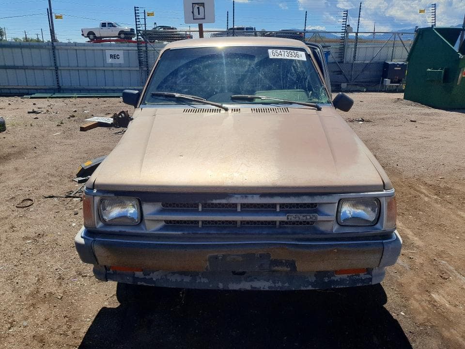 1986 MAZDA B2000 5