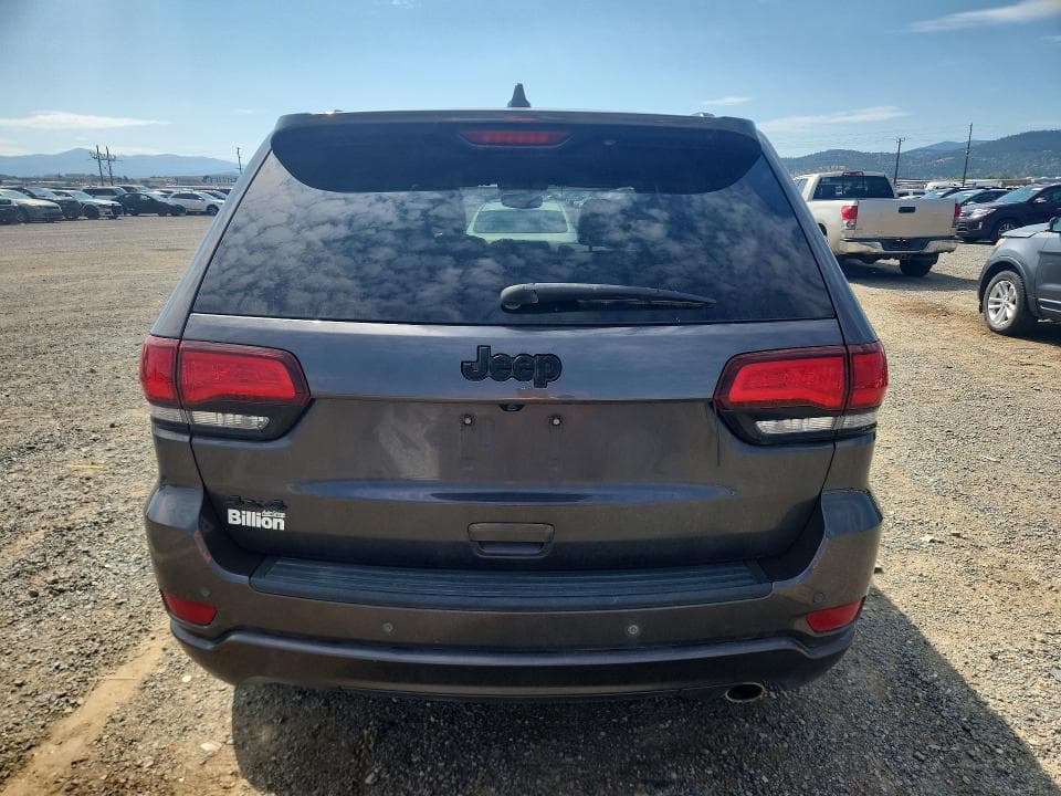 2020 JEEP GRAND CHEROKEE LAREDO 6