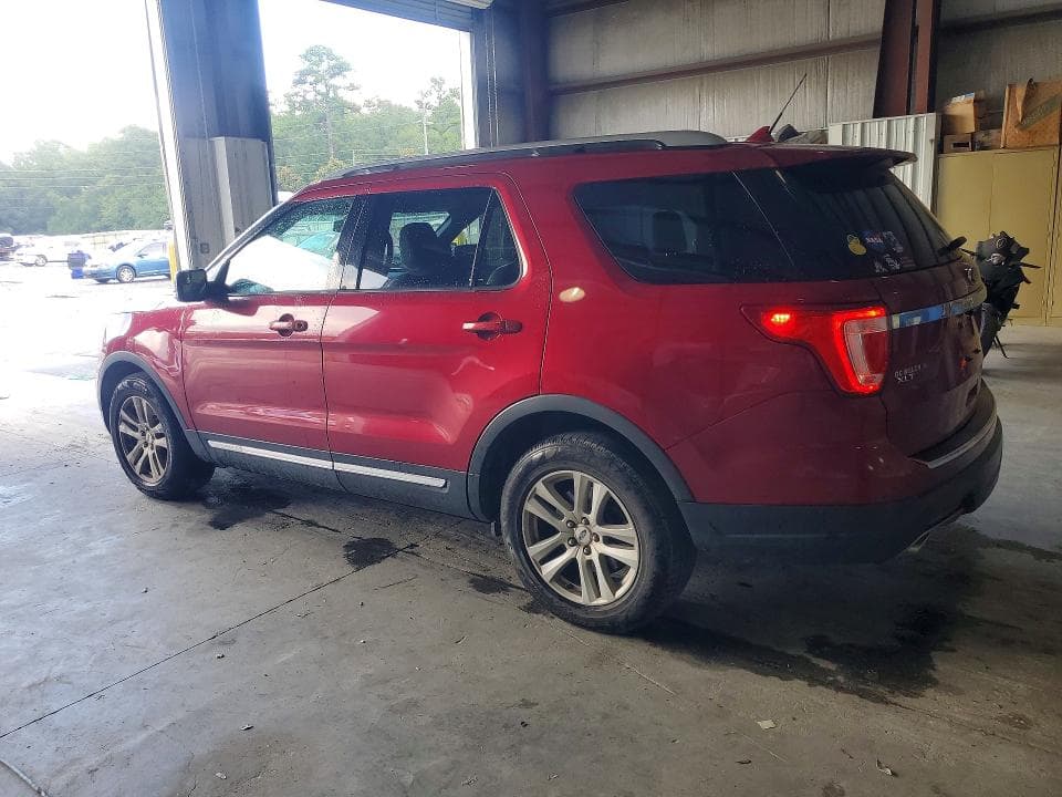 2018 FORD EXPLORER XLT 2