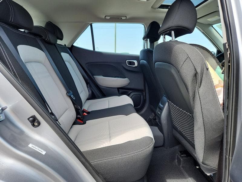 2026 HYUNDAI VENUE SEL 11
