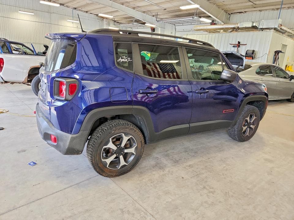 2019 JEEP RENEGADE TRAILHAWK 3