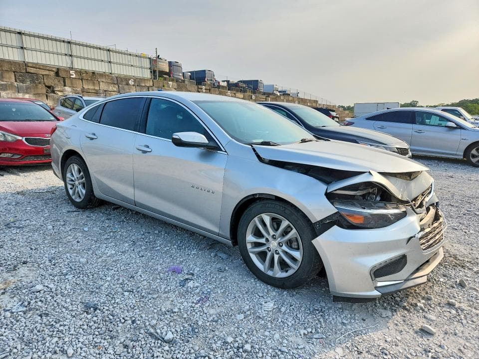 2017 CHEVROLET MALIBU LT 4
