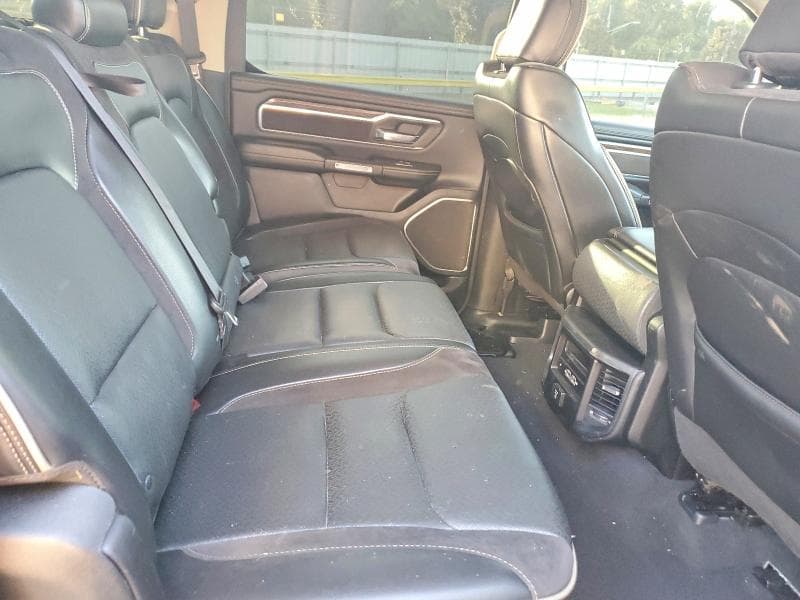 2019 RAM 1500 LARAMIE 10