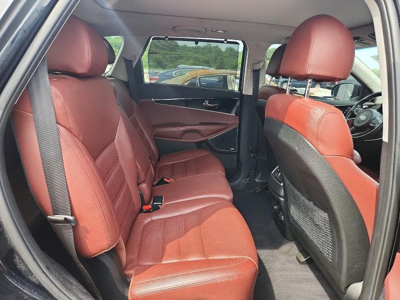 2018 KIA SORENTO SX V6 11