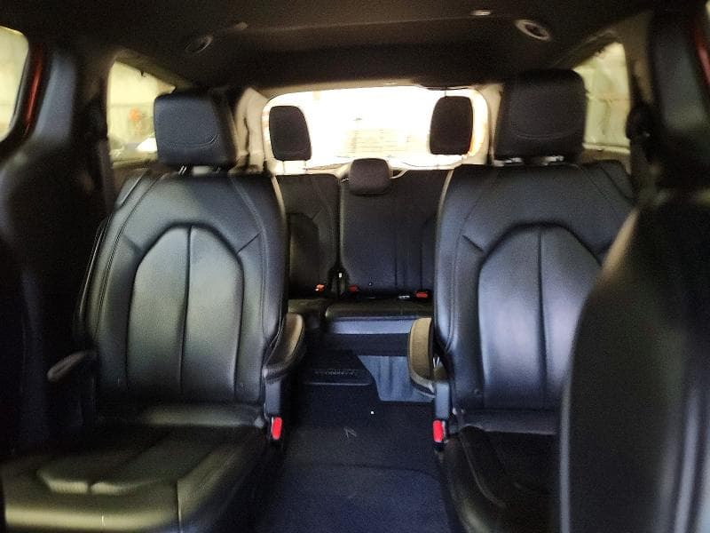 2018 CHRYSLER PACIFICA TOURING L 10