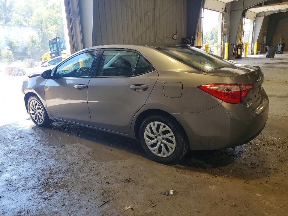 2018 TOYOTA COROLLA LE 2