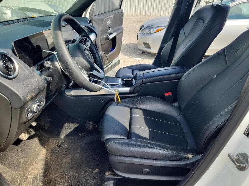 2020 MERCEDES-BENZ GLB 250 4MATIC 7