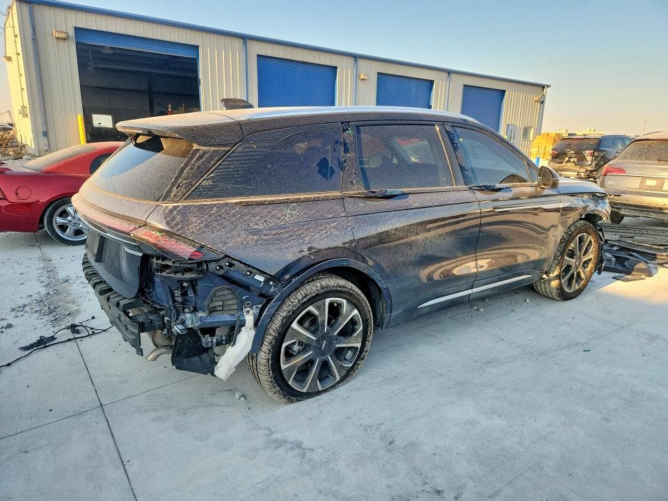 2024 LINCOLN NAUTILUS RESERVE 3