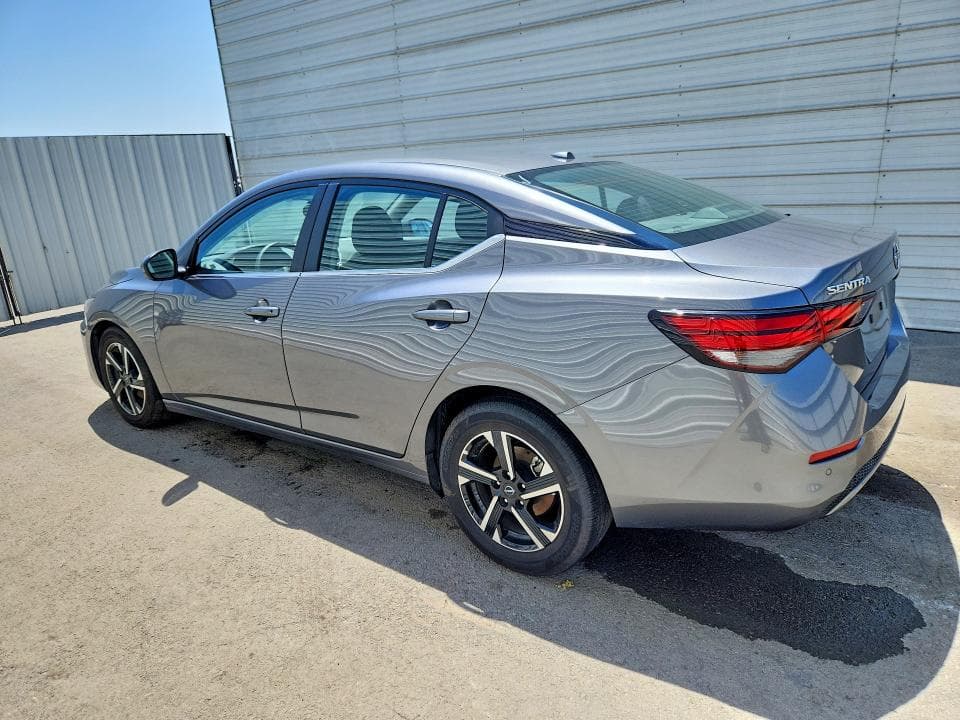 2025 NISSAN SENTRA SV 2