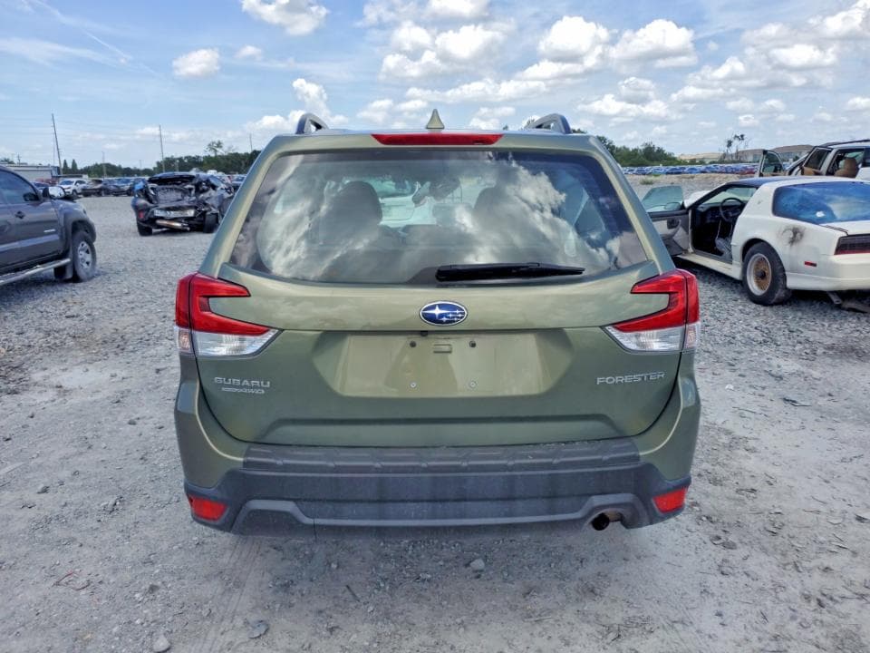 2019 SUBARU FORESTER 6
