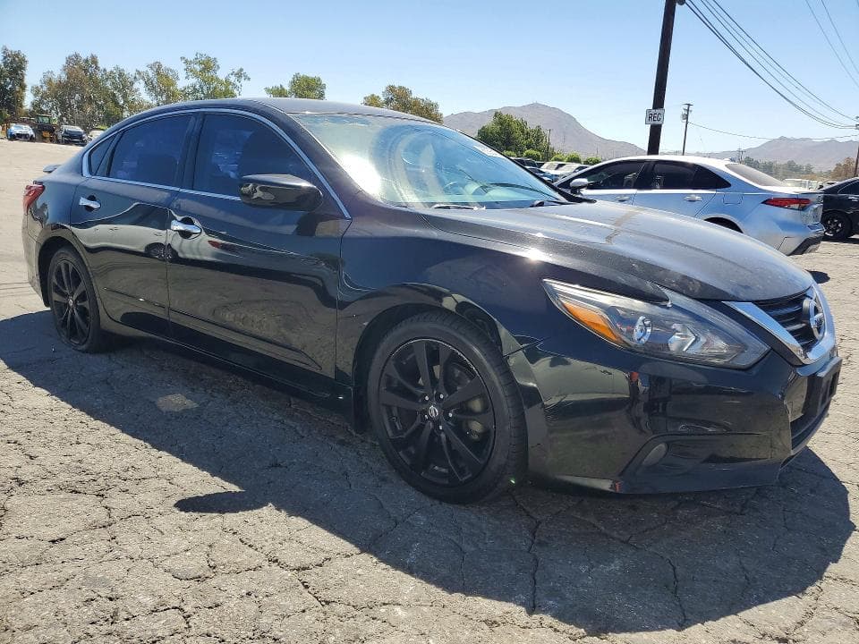 2017 NISSAN ALTIMA 2.5 SR 4