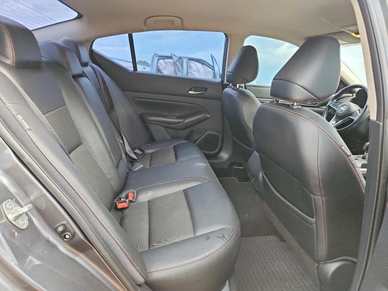 2020 NISSAN ALTIMA SR 10