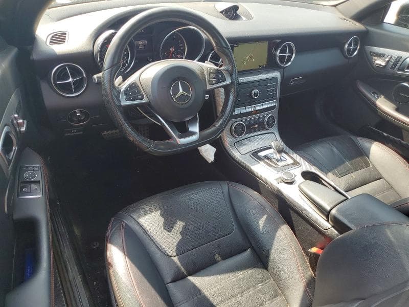 2017 MERCEDES-BENZ SLC 300 8