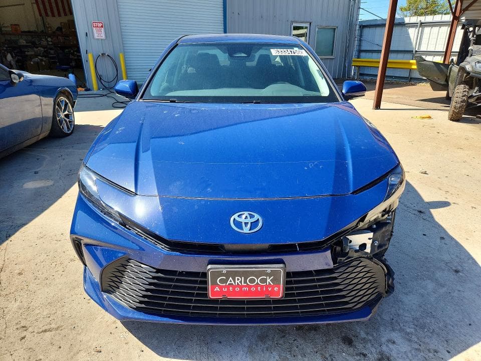 2026 TOYOTA CAMRY LE 5