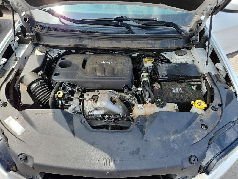 2019 JEEP CHEROKEE LATITUDE PLUS 12