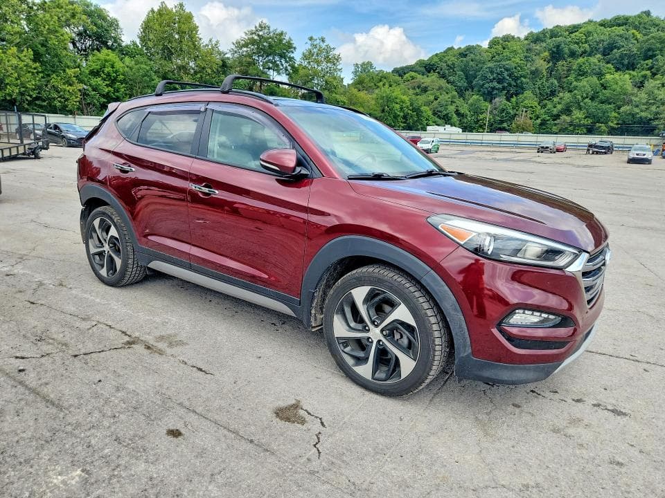 2017 HYUNDAI TUCSON LIMITED 4