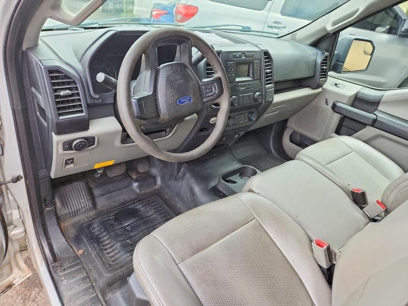 2017 FORD F150 8