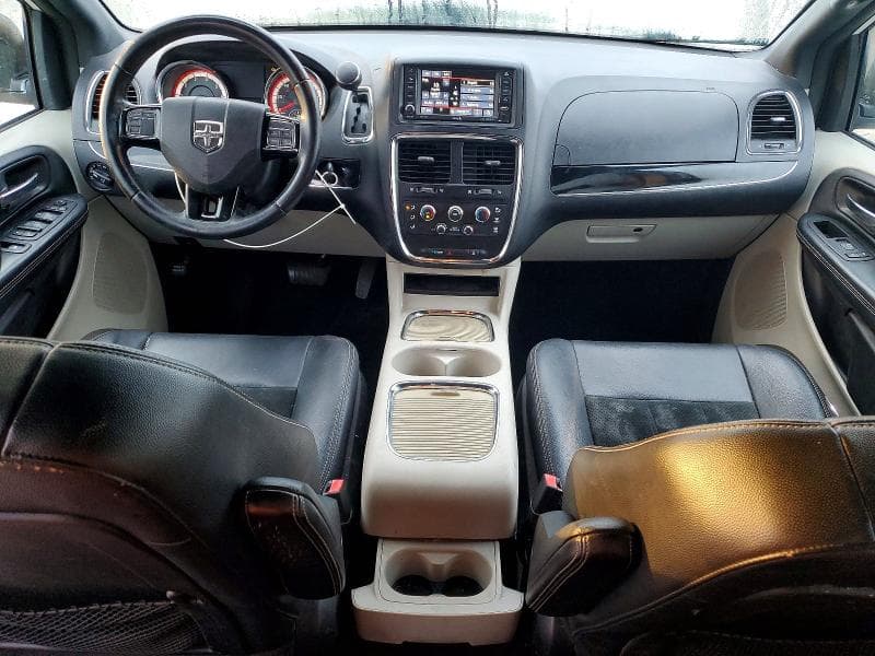 2017 DODGE GRAND CARAVAN SXT 8