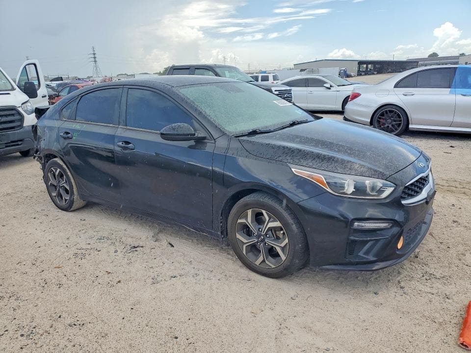 2021 KIA FORTE LXS 4