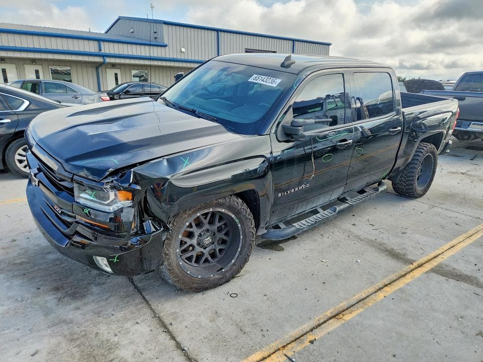 2018 CHEVROLET SILVERADO K1500 LT - 1