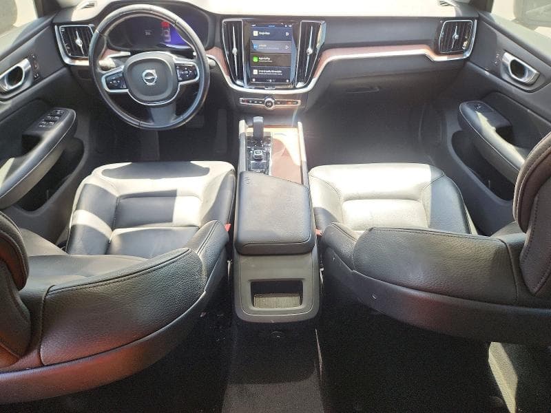 2024 VOLVO S60 PLUS 8