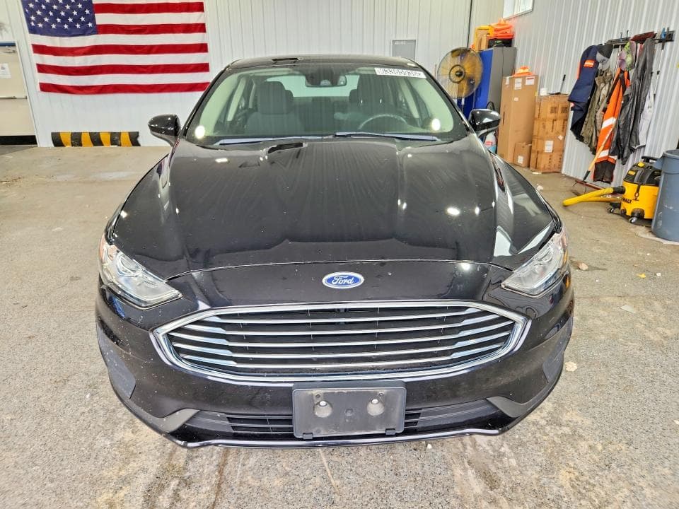 2019 FORD FUSION SE 5