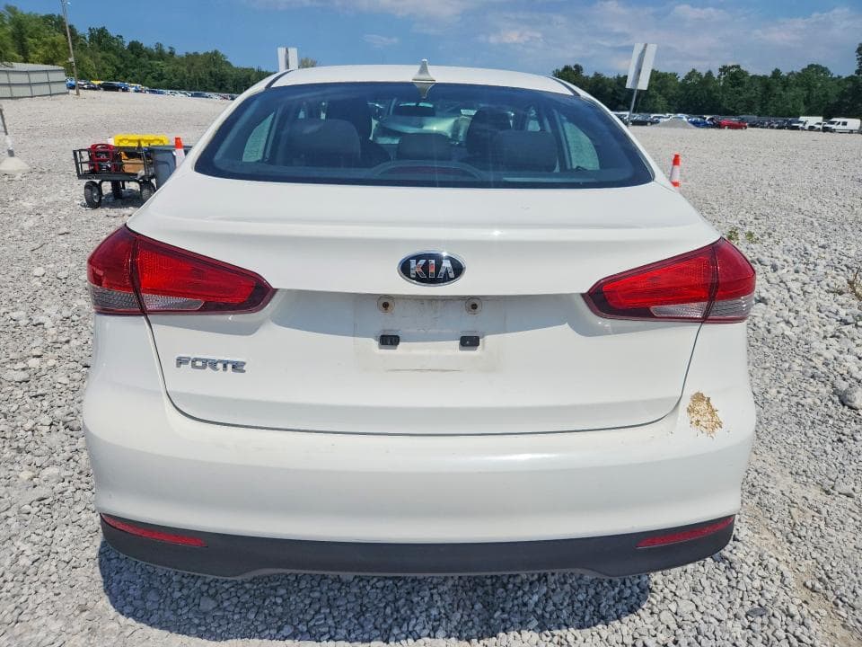 2018 KIA FORTE LX 6