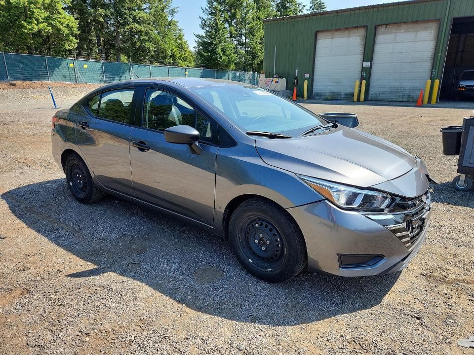 2024 NISSAN VERSA S 4
