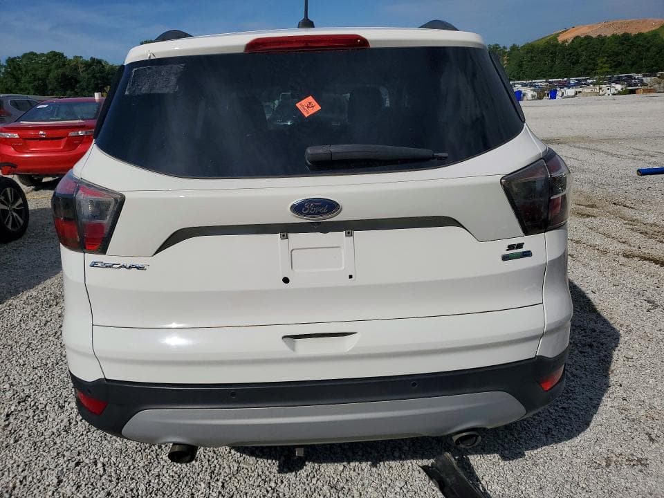 2017 FORD ESCAPE SE 6