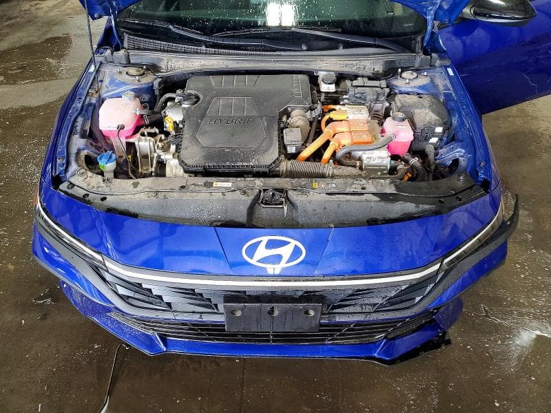 2025 HYUNDAI ELANTRA HYBRID SEL SPORT 11