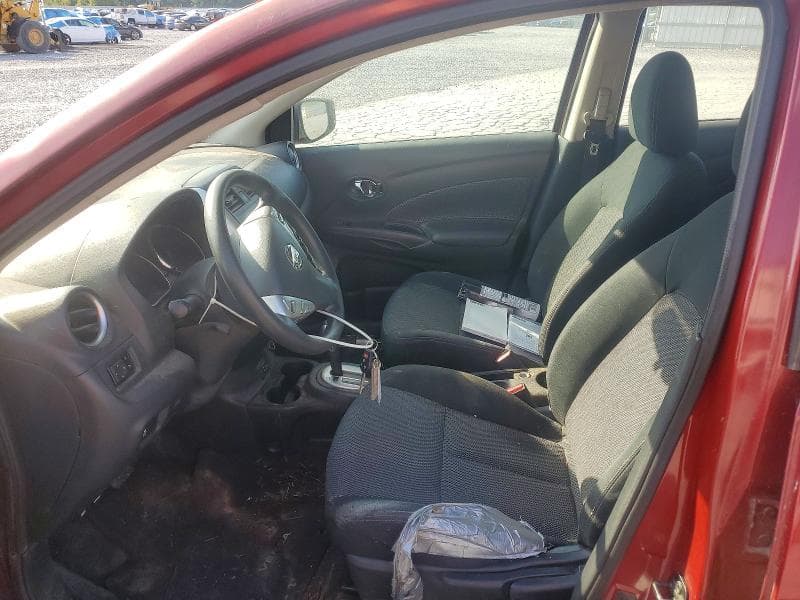2019 NISSAN VERSA S 7