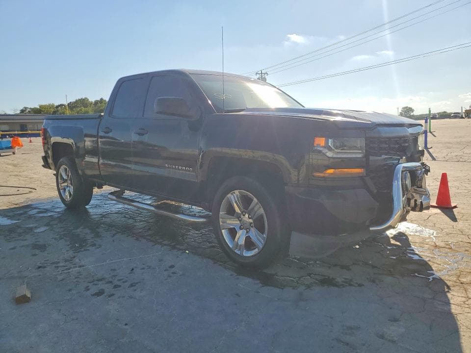 2017 CHEVROLET SILVERADO K1500 CUSTOM 4