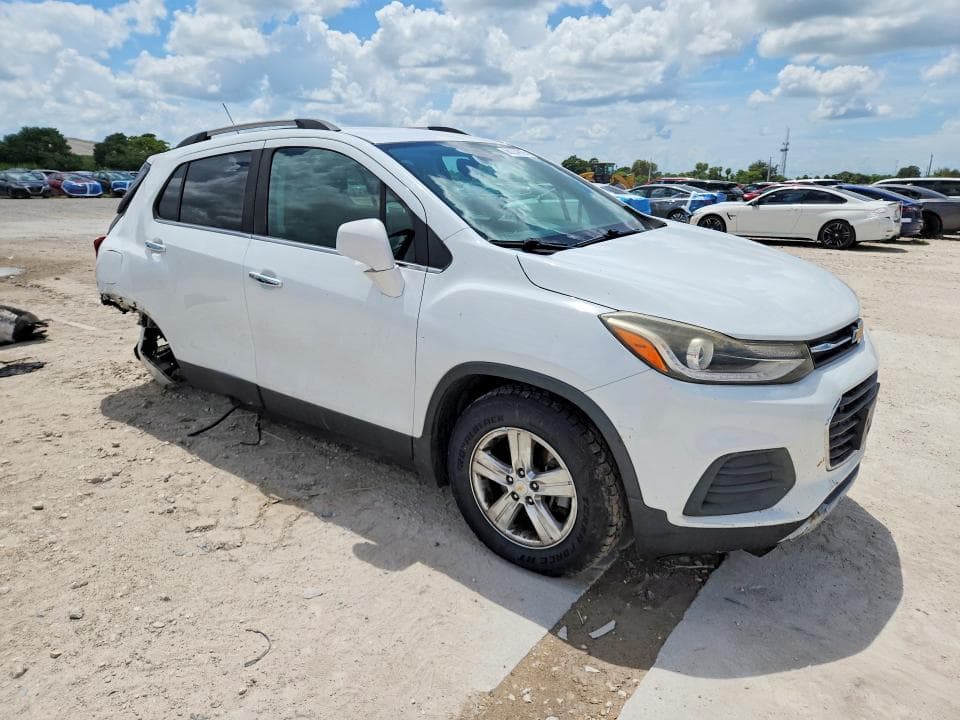 2018 CHEVROLET TRAX 1LT 4