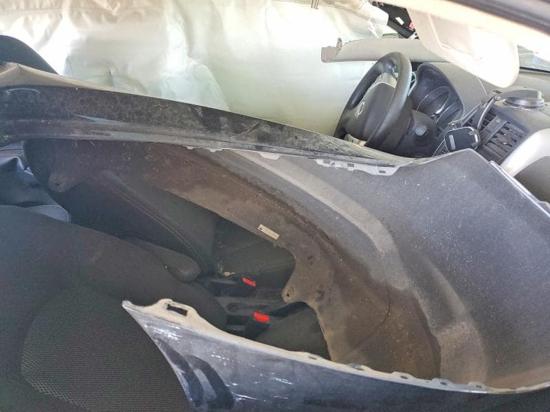 2019 NISSAN VERSA SV 7