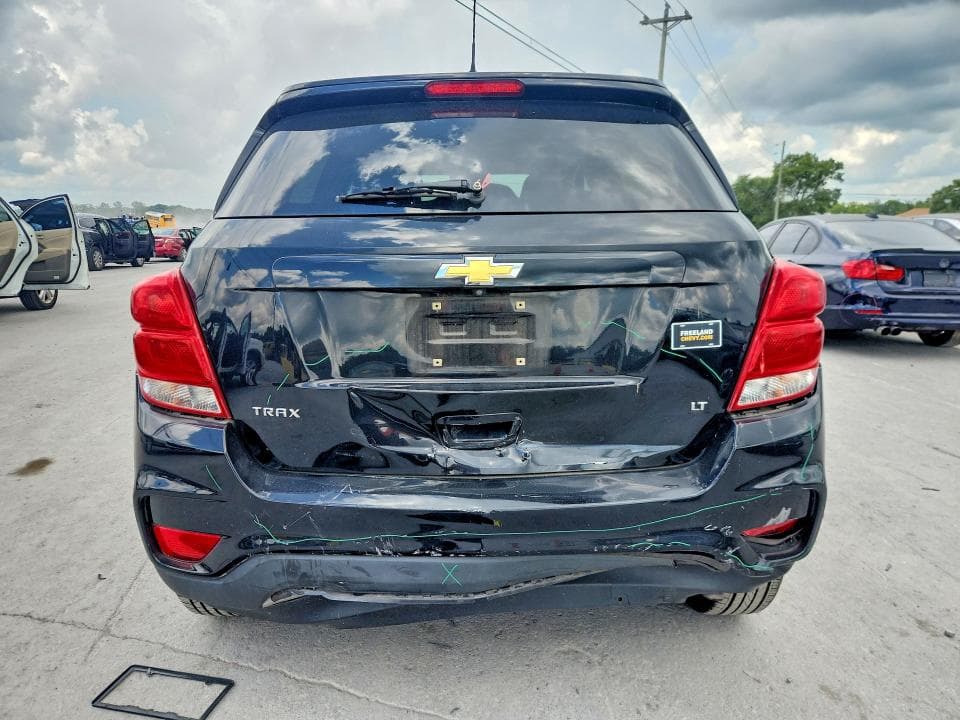 2019 CHEVROLET TRAX 1LT 6