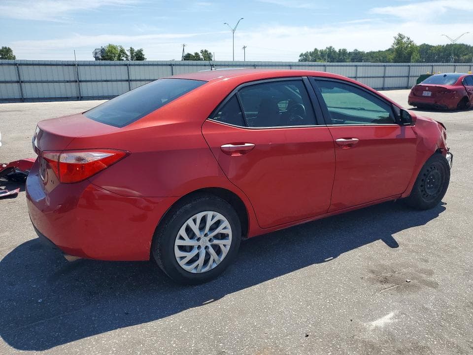 2018 TOYOTA COROLLA LE 3