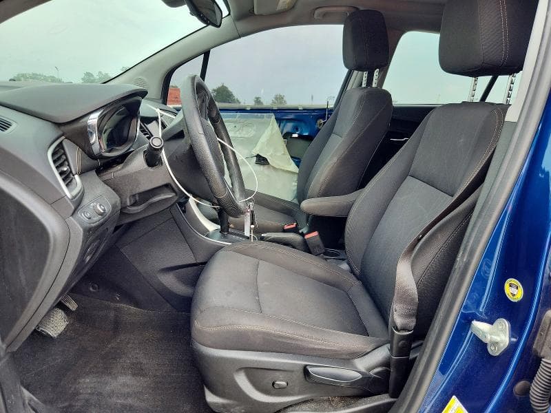 2019 CHEVROLET TRAX 1LT 7