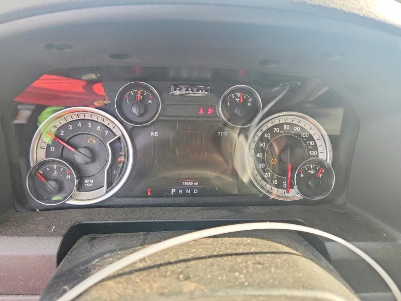 2017 RAM 1500 SLT 9