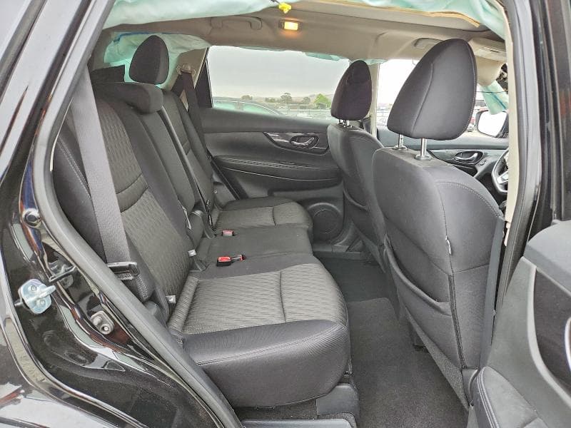 2017 NISSAN ROGUE SV 10