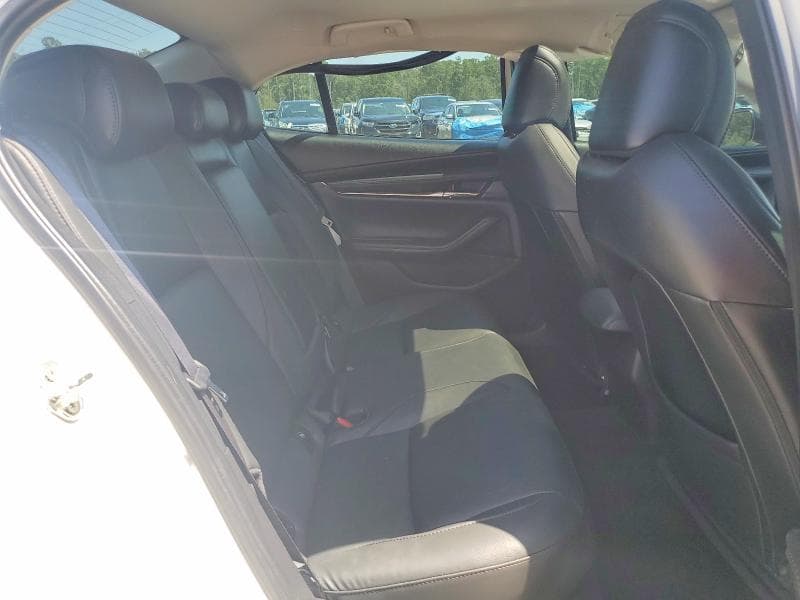 2023 MAZDA 3 PREFERRED 10