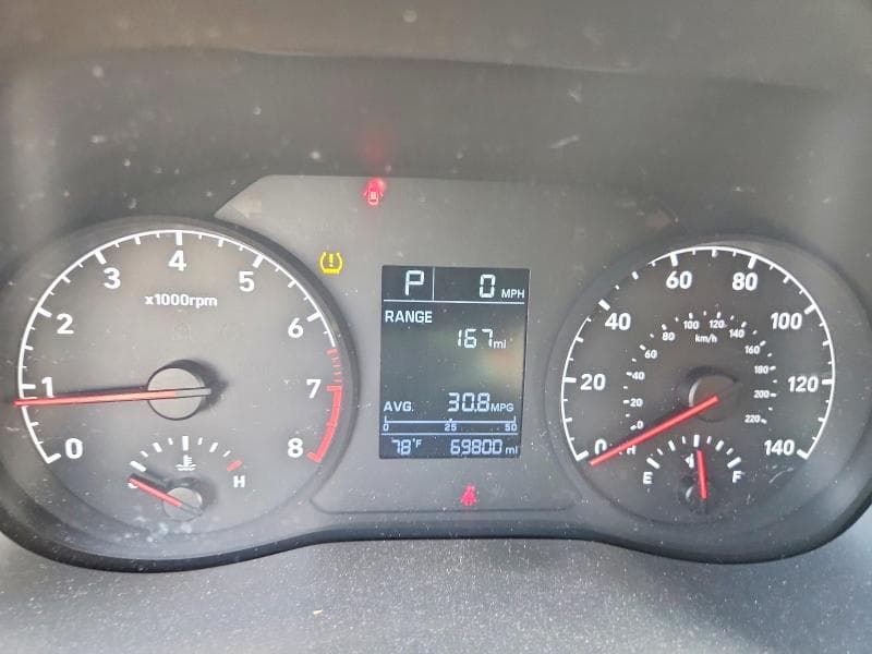 2018 HYUNDAI ACCENT SE 9