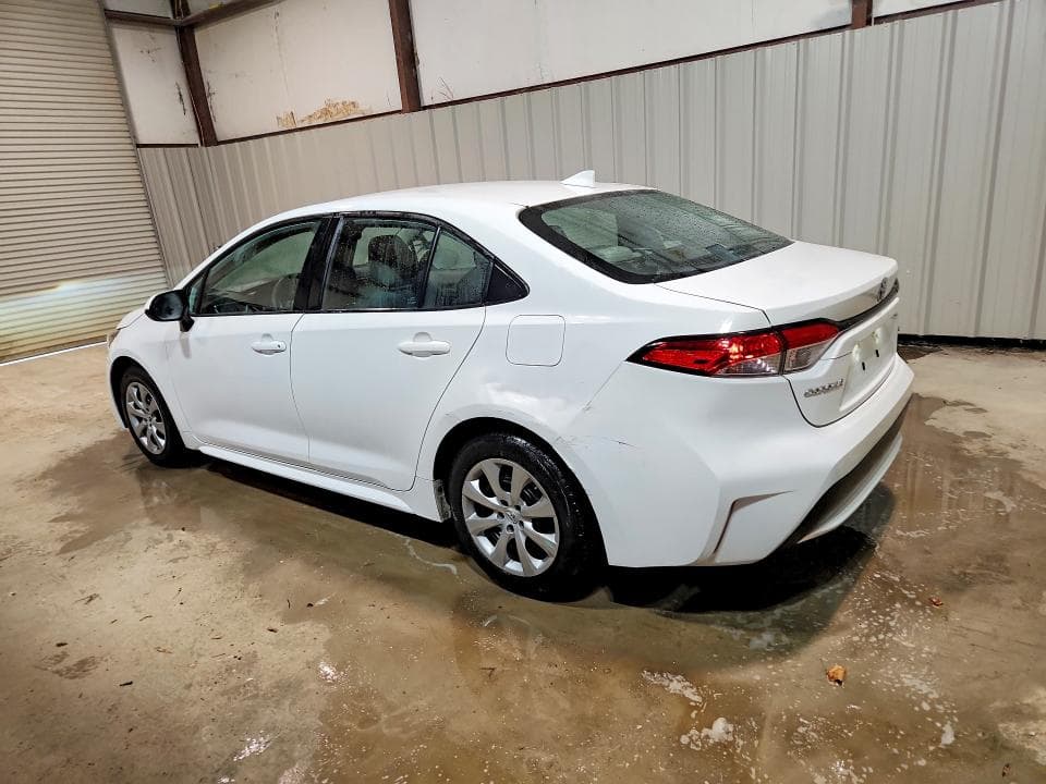 2022 TOYOTA COROLLA LE 2