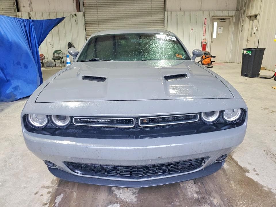 2019 DODGE CHALLENGER SXT 5