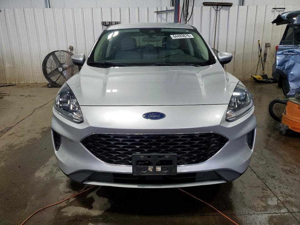 2020 FORD ESCAPE SE 5