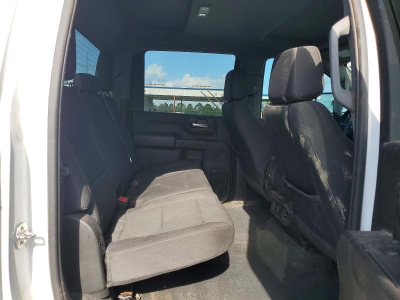 2025 CHEVROLET SILVERADO K2500 CUSTOM 10