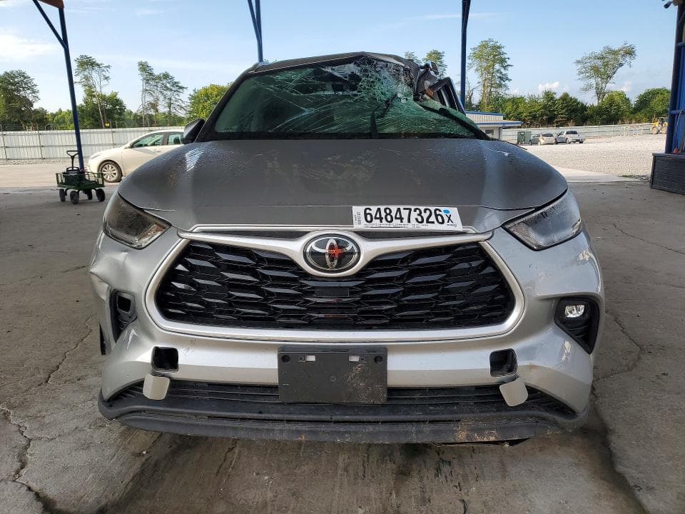 2021 TOYOTA HIGHLANDER XLE 5